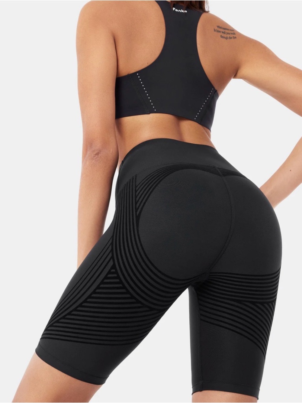 Lift and curve 6” shorts
